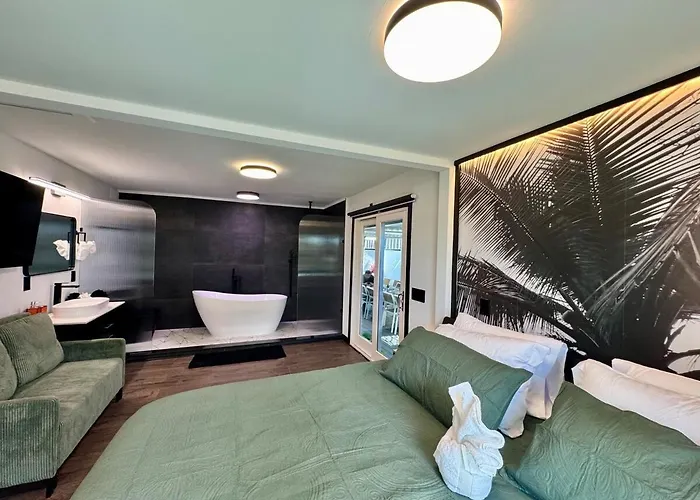 Luxury With Private