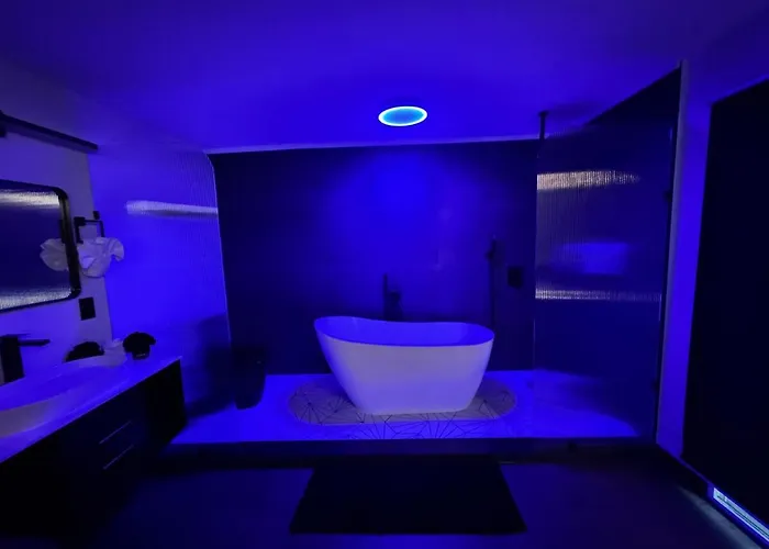 Luxury With Private Villa *