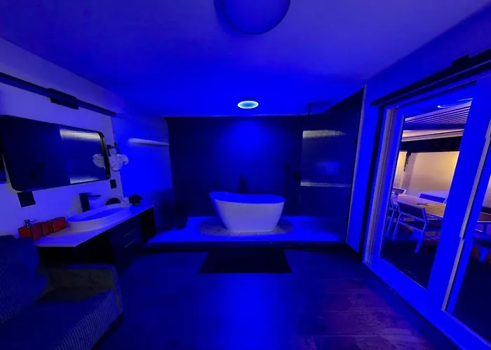 Luxury With Private